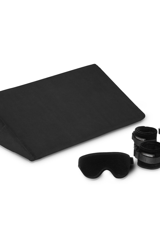 Black Label Wedge Male Packaging W/Cuffs Black - ACME Pleasure